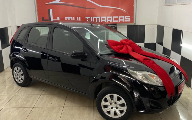 imagem-https://www.socarrao.com.br/sc-vehicle-images-prod/915270/1775066470740-SU1HXzcxNzkuanBlZw.jpeg