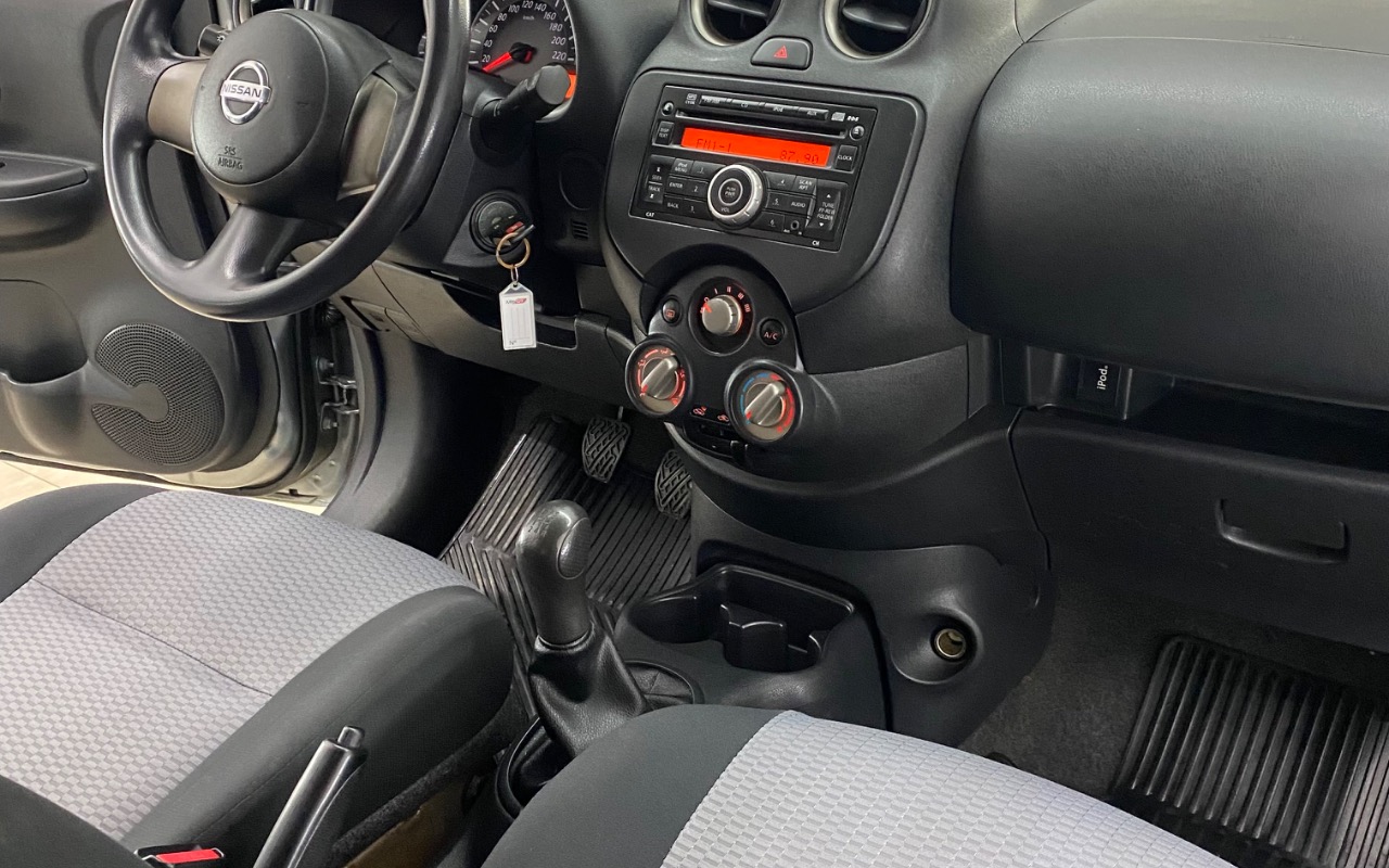 imagem-https://www.socarrao.com.br/sc-vehicle-images-prod/915289/1776880965696-SU1HXzgyNDQuanBlZw.jpeg