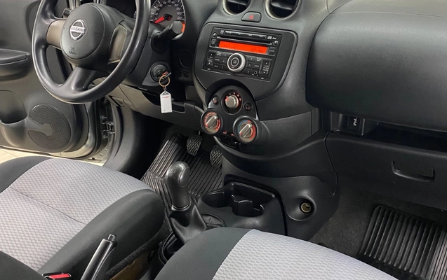imagem-https://www.socarrao.com.br/sc-vehicle-images-prod/915289/1776880965696-SU1HXzgyNDQuanBlZw.jpeg