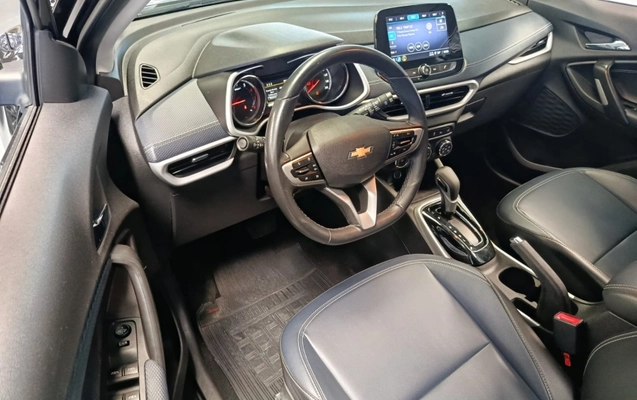 imagem-https://www.socarrao.com.br/sc-vehicle-images-prod/915310/1783090700105-34mXT2605NiO77y4Hl3n51TYtnEHyEKD.jpg