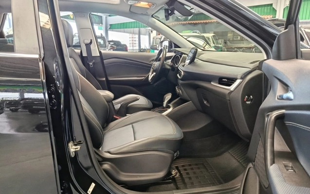 imagem-https://www.socarrao.com.br/sc-vehicle-images-prod/915310/1783090700110-Ovahx21STKacsHuhX5FaA5AyP8fZuCZL.jpg