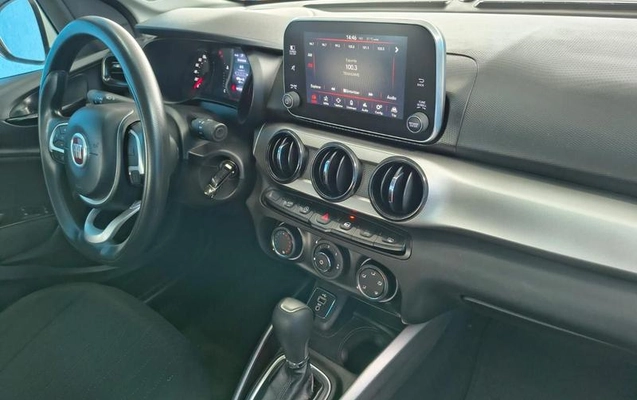 imagem-https://www.socarrao.com.br/sc-vehicle-images-prod/915349/1785359041468-7881684_2_B_c56b4d4c37.jpeg