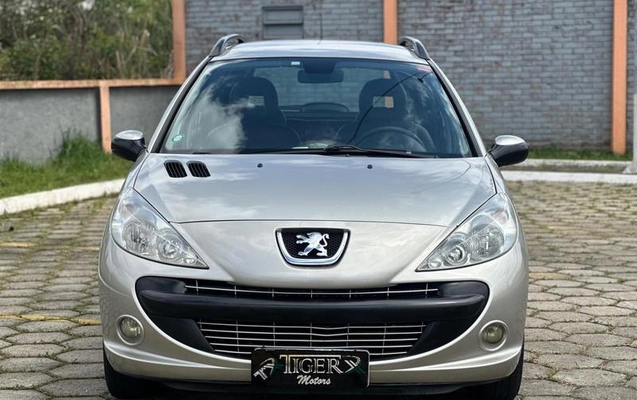 imagem-https://www.socarrao.com.br/sc-vehicle-images-prod/915445/1783599529566-6317747_1_B_dfa913d493.jpeg