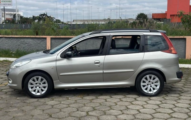 imagem-https://www.socarrao.com.br/sc-vehicle-images-prod/915445/1783599529566-6317747_2_B_03ebc14599.jpeg