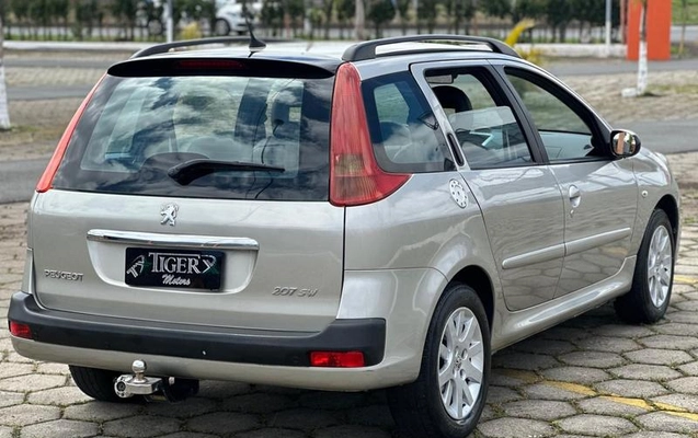 imagem-https://www.socarrao.com.br/sc-vehicle-images-prod/915445/1783599529567-6317747_5_B_9d83fde3d3.jpeg