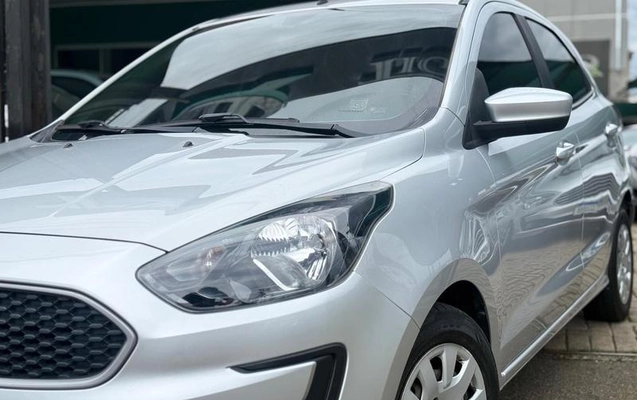imagem-https://www.socarrao.com.br/sc-vehicle-images-prod/915452/1783599423185-7587709_2_B_a36af45ce4.jpeg