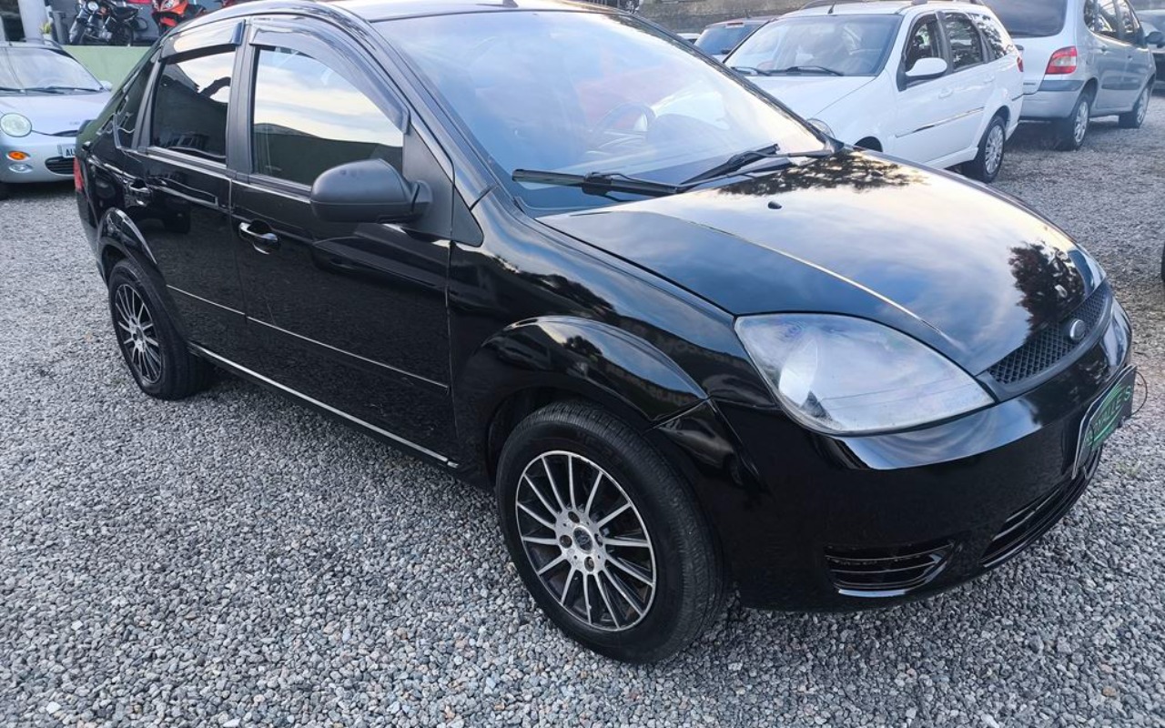 imagem-https://www.socarrao.com.br/sc-vehicle-images-prod/915502/1776359206392-SU1HXzIwMjYwNDE1XzE3MTk1OSAoQ29weSkuanBn.jpg