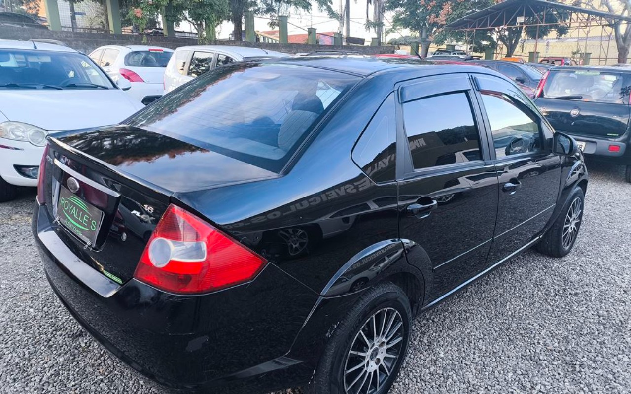 imagem-https://www.socarrao.com.br/sc-vehicle-images-prod/915502/1776359206471-SU1HXzIwMjYwNDE1XzE3MjAwOCAoQ29weSkuanBn.jpg