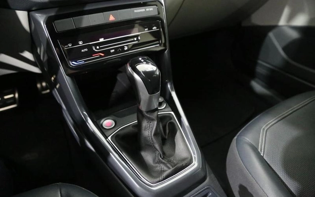 imagem-https://www.socarrao.com.br/sc-vehicle-images-prod/915616/1788528720731-7880780_10_B_ee9a758b60.jpeg