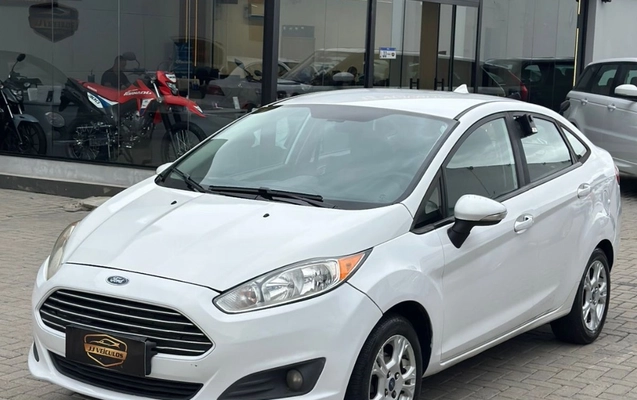 imagem-https://www.socarrao.com.br/sc-vehicle-images-prod/915875/1773175655864-gb-8b23445.jpeg