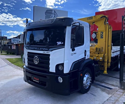 Volkswagen 24-280 E 2019 Branco — foto 1 de 3