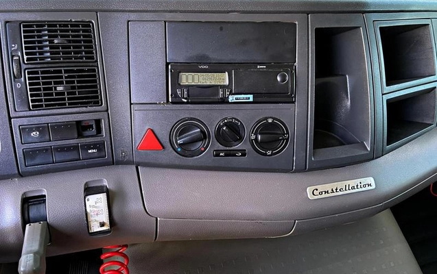 imagem-https://www.socarrao.com.br/sc-vehicle-images-prod/915890/1785428947442-7765823_7_B_23805f902e.jpeg