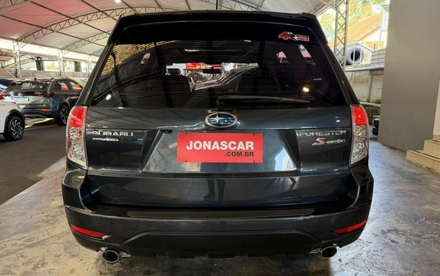 imagem-https://www.socarrao.com.br/sc-vehicle-images-prod/915916/1786803068152-7881919_14_B_4519e84299.jpeg