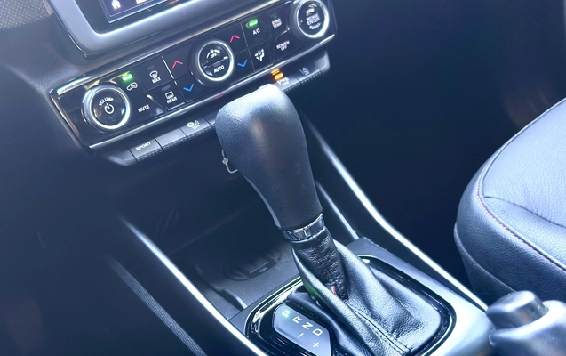 imagem-https://www.socarrao.com.br/sc-vehicle-images-prod/915967/1773177304180-8_043752.jpg