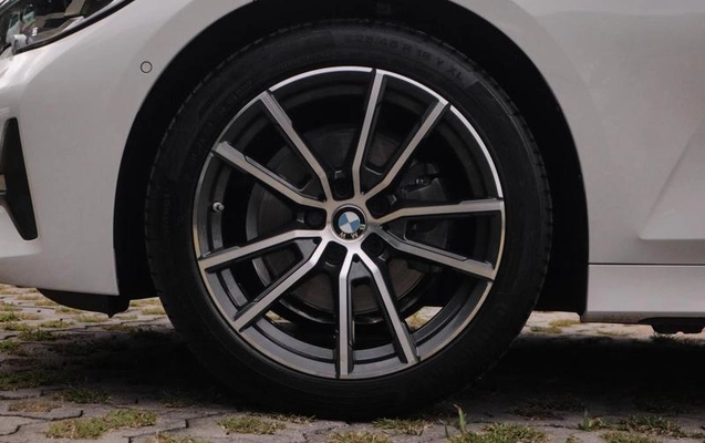 imagem-https://www.socarrao.com.br/sc-vehicle-images-prod/917664/1785951353750-7857462_2_B_99cef88404.jpeg