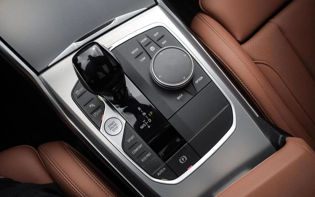 imagem-https://www.socarrao.com.br/sc-vehicle-images-prod/917664/1785951353766-7857462_16_B_d30f52f072.jpeg