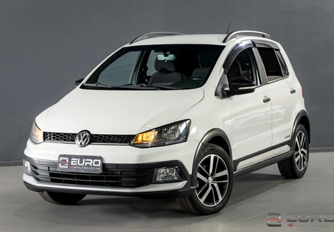 Volkswagen Fox 2018 Branco — foto 1 de 3