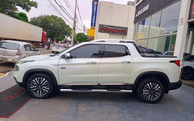 imagem-https://www.socarrao.com.br/sc-vehicle-images-prod/918002/1773232595877-RklBVCBUT1JPIDIuMCAxNlYgVFVSQk8gRElFU0VMIFJBTkNIIDRXRCBBVDkgMjAyNSBCUkFOQ0EgOS5qcGc.jpg