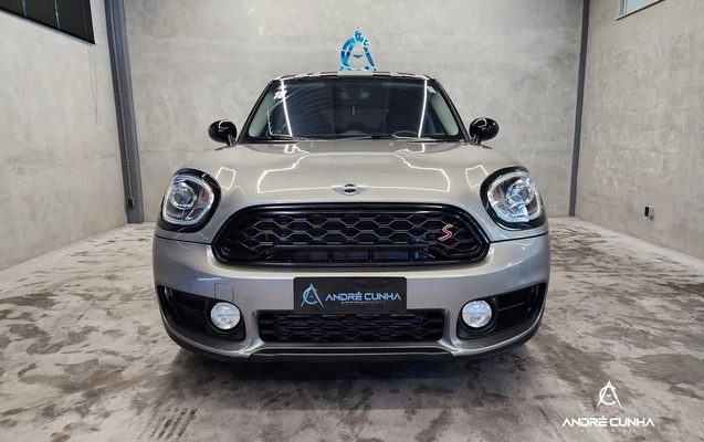 imagem-https://www.socarrao.com.br/sc-vehicle-images-prod/918362/1789736822820-2db46cf88ef64391b07a29814c1d99e4_1771517049039.jpeg
