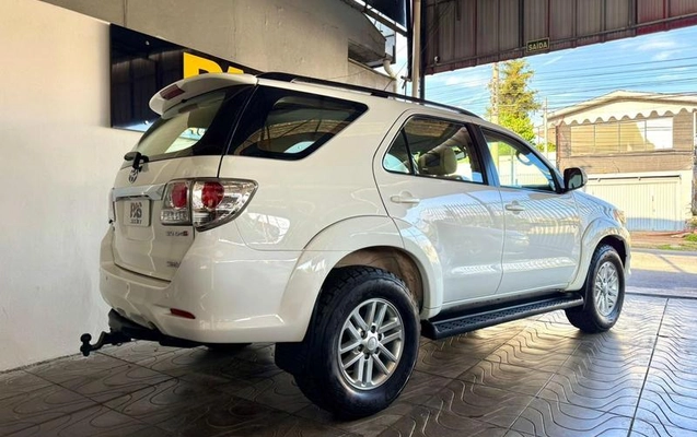 imagem-https://www.socarrao.com.br/sc-vehicle-images-prod/918534/1787935260060-7854138_11_B_c707b58498.jpeg