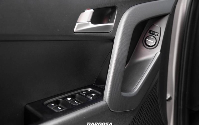 imagem-https://www.socarrao.com.br/sc-vehicle-images-prod/918775/1773241497660-7882421_10_B_9eed0afde6.jpeg
