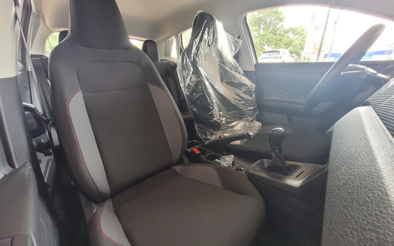 imagem-https://www.socarrao.com.br/sc-vehicle-images-prod/919328/1773250485730-V2hhdHNBcHAgSW1hZ2UgMjAyNi0wMS0yMSBhdCAyMy41OS41NyAoNCkuanBlZw.jpeg