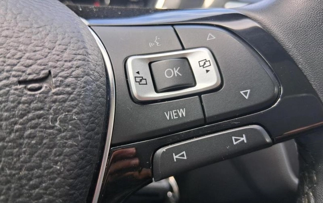 imagem-https://www.socarrao.com.br/sc-vehicle-images-prod/919338/1788982816506-7883631_18_B_d508626df6.jpeg