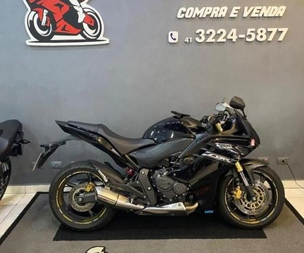 Honda CBR 500R 2012 Preto — foto 1 de 3