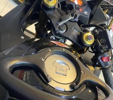 imagem-https://www.socarrao.com.br/sc-vehicle-images-prod/919655/1780057915878-7881454_7_B_d28baada19.jpeg