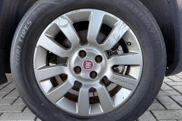 imagem-https://www.socarrao.com.br/sc-vehicle-images-prod/919823/1787075165555-7789218_8_B_c52d5cf017.jpeg