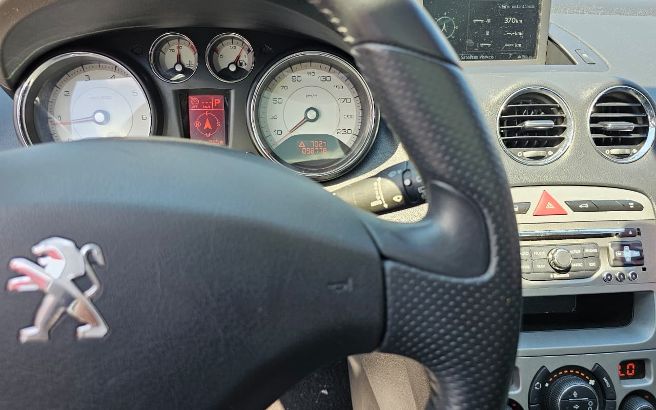 imagem-https://www.socarrao.com.br/sc-vehicle-images-prod/919833/1773258737253-V2hhdHNBcHAgSW1hZ2UgMjAyNi0wMy0wOSBhdCAxNi4zNS4yNiAoMykuanBlZw.jpeg