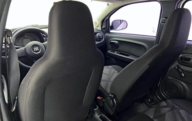 imagem-https://www.socarrao.com.br/sc-vehicle-images-prod/920086/1786109305665-7808868_12_B_4e517ca6a9.jpeg