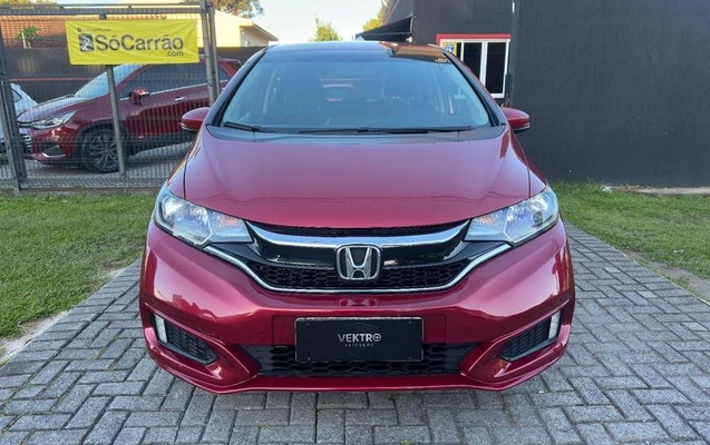 imagem-https://www.socarrao.com.br/sc-vehicle-images-prod/920328/1789594733733-7454592_1_B_f4cbb97163.jpeg