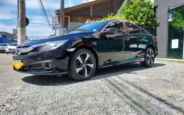 imagem-https://www.socarrao.com.br/sc-vehicle-images-prod/920595/1773290200357-ZmI0ODM2ZTItMGI3YS00OWNiLWI2NTYtMWI1ZDg3YjAzNDM5LmpwZWc.jpeg