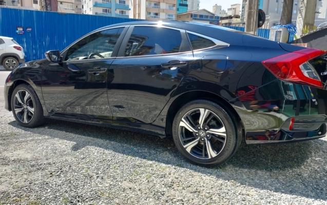 imagem-https://www.socarrao.com.br/sc-vehicle-images-prod/920595/1773290200829-MmE1NzM0YWMtODQ2Yi00OWU5LWFhOGUtNGM5ZDFjOGJhNWY4LmpwZWc.jpeg