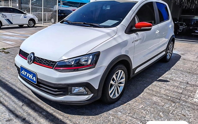 imagem-https://www.socarrao.com.br/sc-vehicle-images-prod/921466/1773776877508-d1c47b82-1cfb-4ff1-b260-3933ccd16849.jpg