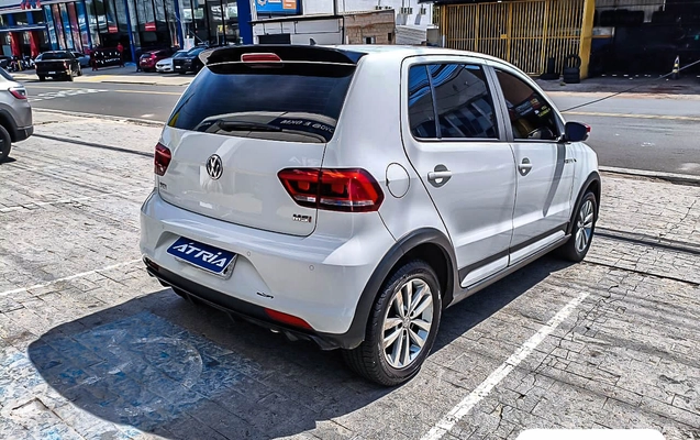 imagem-https://www.socarrao.com.br/sc-vehicle-images-prod/921466/1773776877510-8e7caaf7-986f-4d61-b14f-a84d95b624ca.jpg