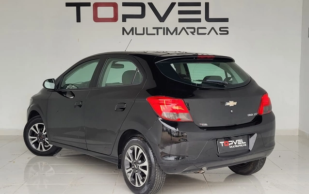 imagem-https://www.socarrao.com.br/sc-vehicle-images-prod/921524/1773326527857-003_4ee7926b9a243ce2a72d1fb2b0285a74.jpeg