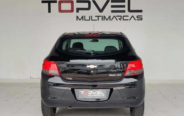 imagem-https://www.socarrao.com.br/sc-vehicle-images-prod/921524/1773326527859-003_ea8bb29708876f8baea0710ea8237802.jpeg