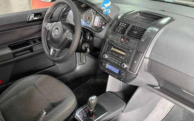 imagem-https://www.socarrao.com.br/sc-vehicle-images-prod/921685/1788466691961-7852347_9_B_4393235358.jpeg