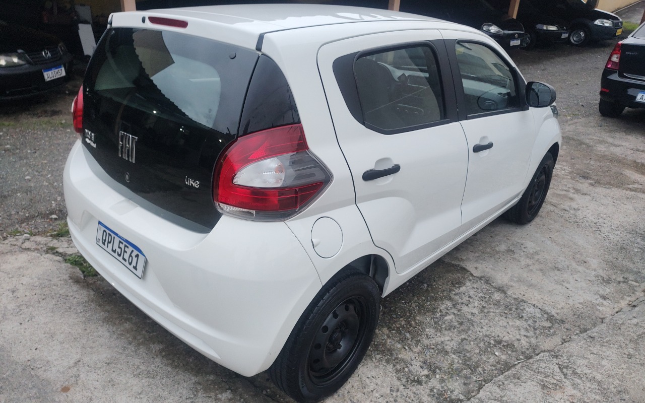 imagem-https://www.socarrao.com.br/sc-vehicle-images-prod/921760/1773330341100-SU1HXzIwMjYwMzExXzE4MTk1NzQwMS5qcGc.jpg