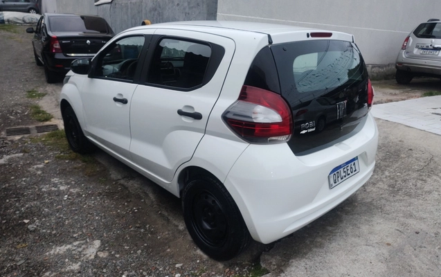 imagem-https://www.socarrao.com.br/sc-vehicle-images-prod/921760/1773330341216-SU1HXzIwMjYwMzExXzE4MjAwNDA5NC5qcGc.jpg