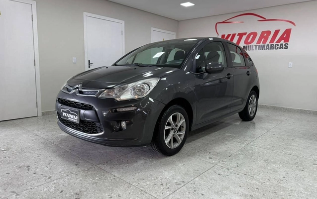 imagem-https://www.socarrao.com.br/sc-vehicle-images-prod/922080/1782305547245-81286b7e6f454845afa711c500c04578_1773337228003.jpeg