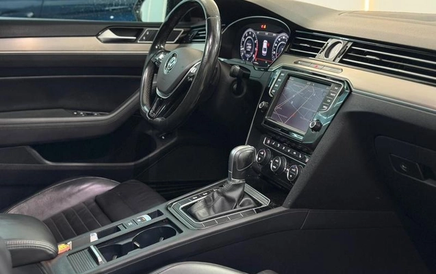 imagem-https://www.socarrao.com.br/sc-vehicle-images-prod/922138/1773764477070-7889017_12_B_08c0368aaa.jpeg