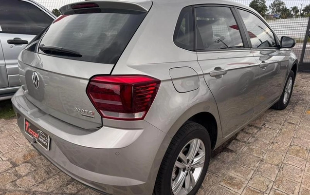 imagem-https://www.socarrao.com.br/sc-vehicle-images-prod/922275/1787402645107-7823133_0_B_c167ac4516.jpeg