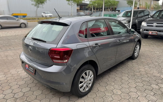 imagem-https://www.socarrao.com.br/sc-vehicle-images-prod/922287/1773411759303-73c04676-79b8-429c-a786-31b200da653e.jpg