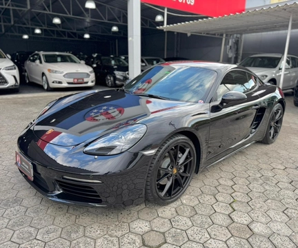 Porsche 718 Cayman T 2.0 300cv 2024 Preto — foto 1 de 3