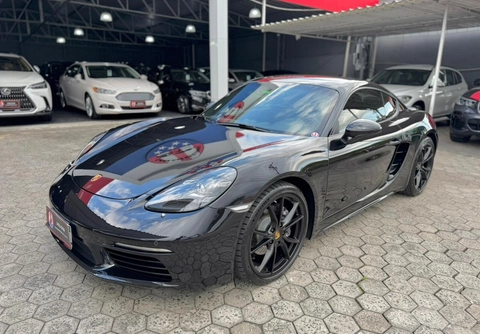 Porsche 718 Cayman T 2.0 300cv 2024 Preto — foto 1 de 3