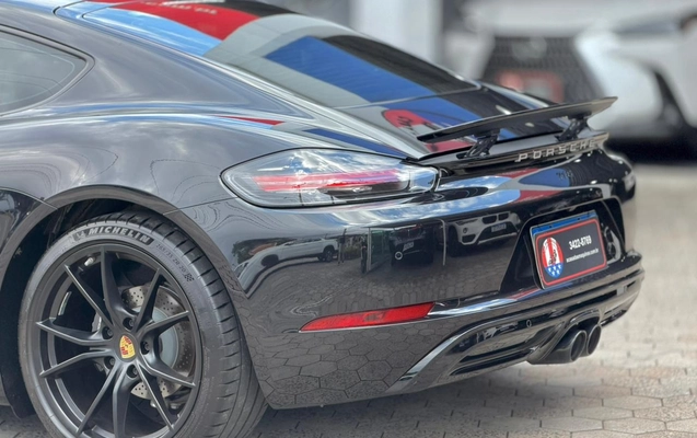 imagem-https://www.socarrao.com.br/sc-vehicle-images-prod/922289/1773341008400-72b20f9b-fdf0-48b0-a685-905c560d351b.jpg