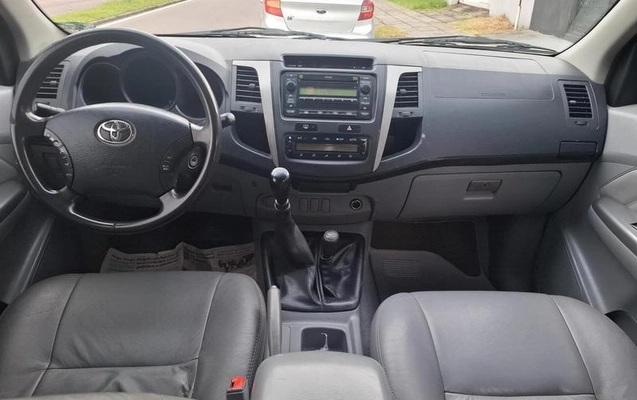 imagem-https://www.socarrao.com.br/sc-vehicle-images-prod/922559/1783448895339-7890007_12_B_8cd8213dd8.jpeg